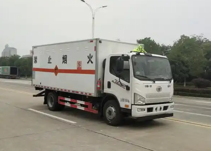 西和爆破器材运输车可以上高速吗？